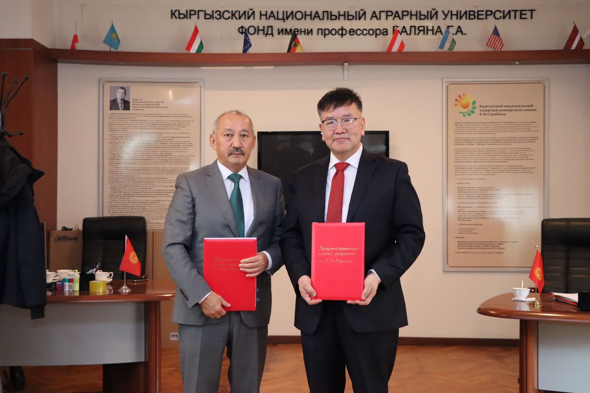 КНАУ подписал Меморандум о взаимопонимании с Монгольским университетом науки о жизни